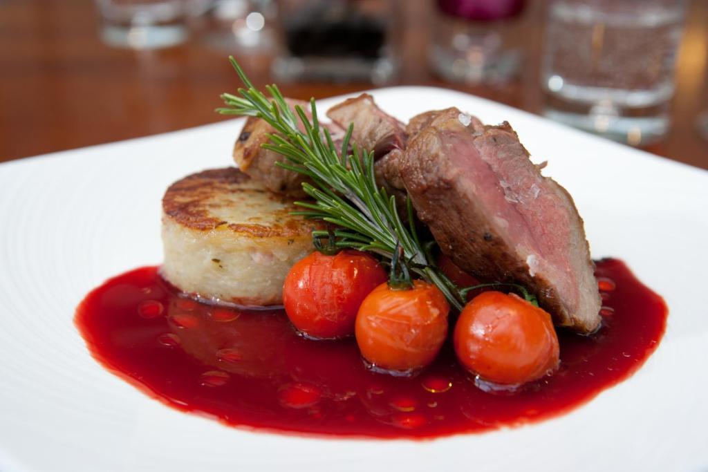 The Three Crowns Hotel Chagford Kültér fotó A plate of food